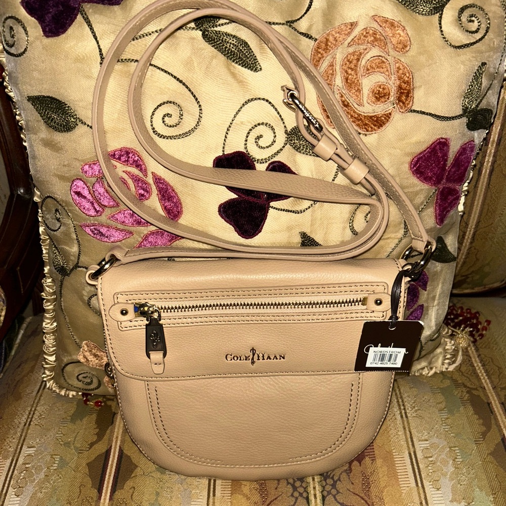 Cole Haan Canteen Crossbody NWT